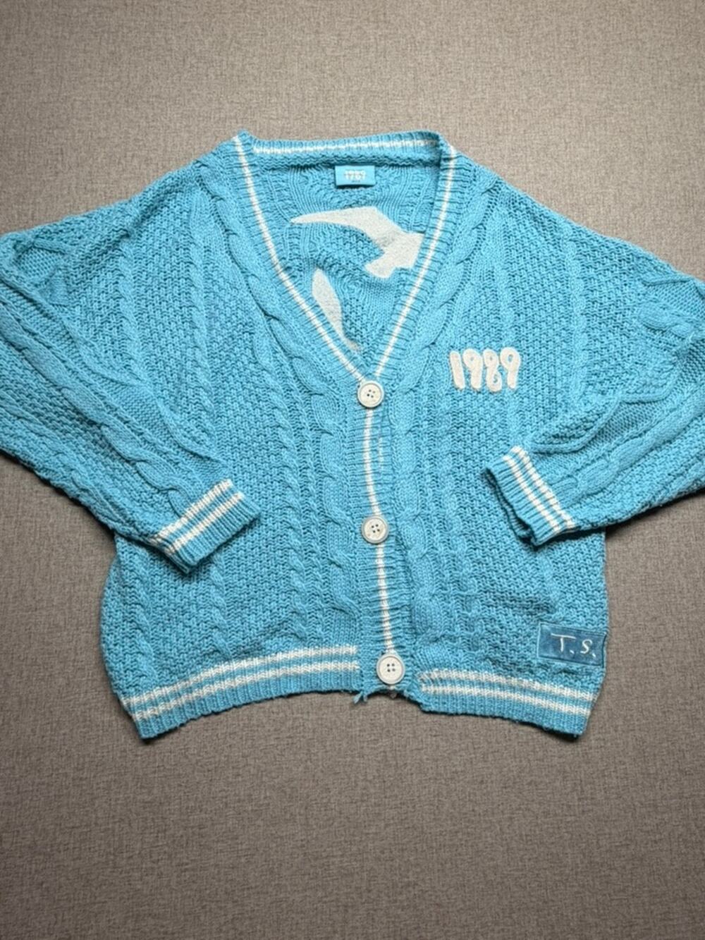 Taylor Swift 1989 Taylor’s Version Cardigan M/L Blue Seagull Cable Knit Sweater